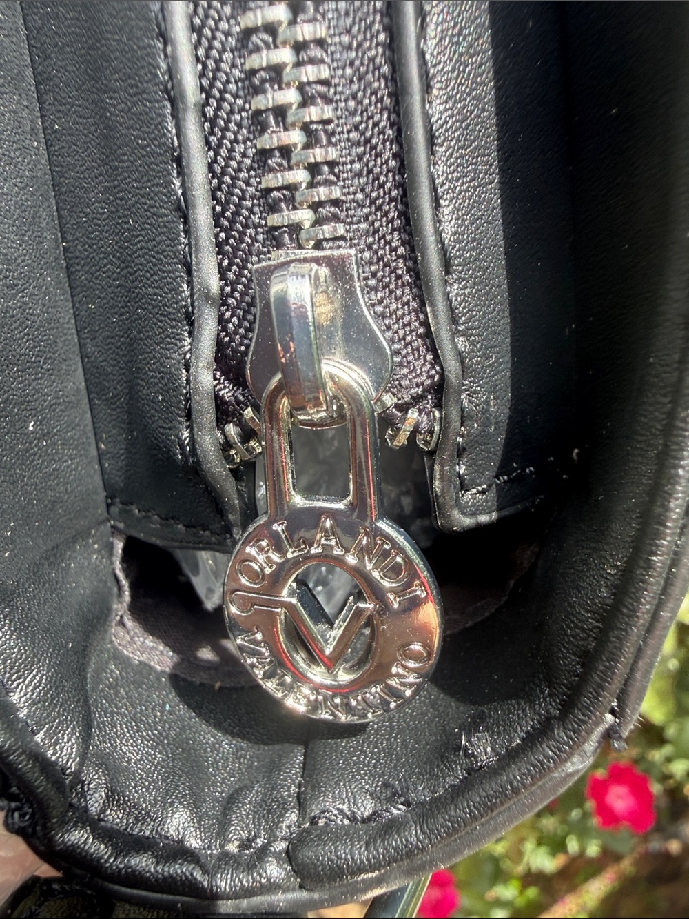 🇺🇸 Valentino Orlandi Black Crystal-Studded Crossbody Bag - Picture 7 of 7